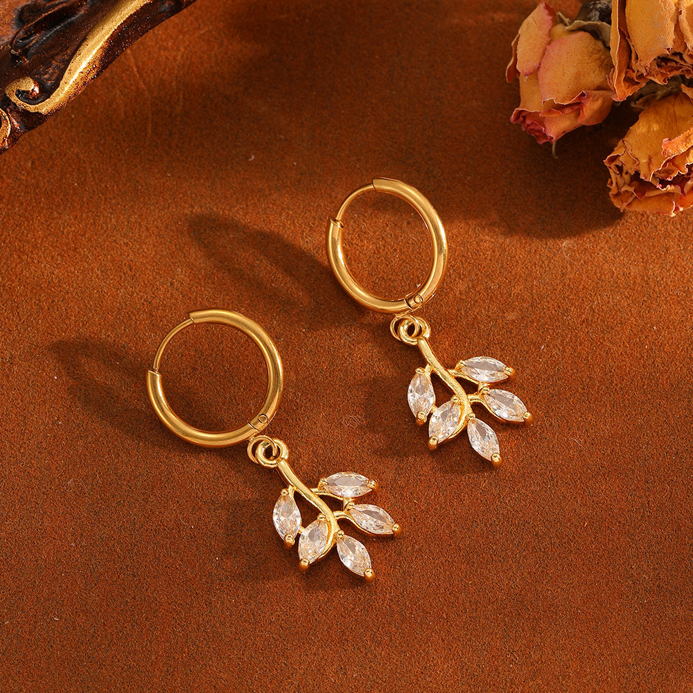 Leaf Pendant Necklace and Earrings Set