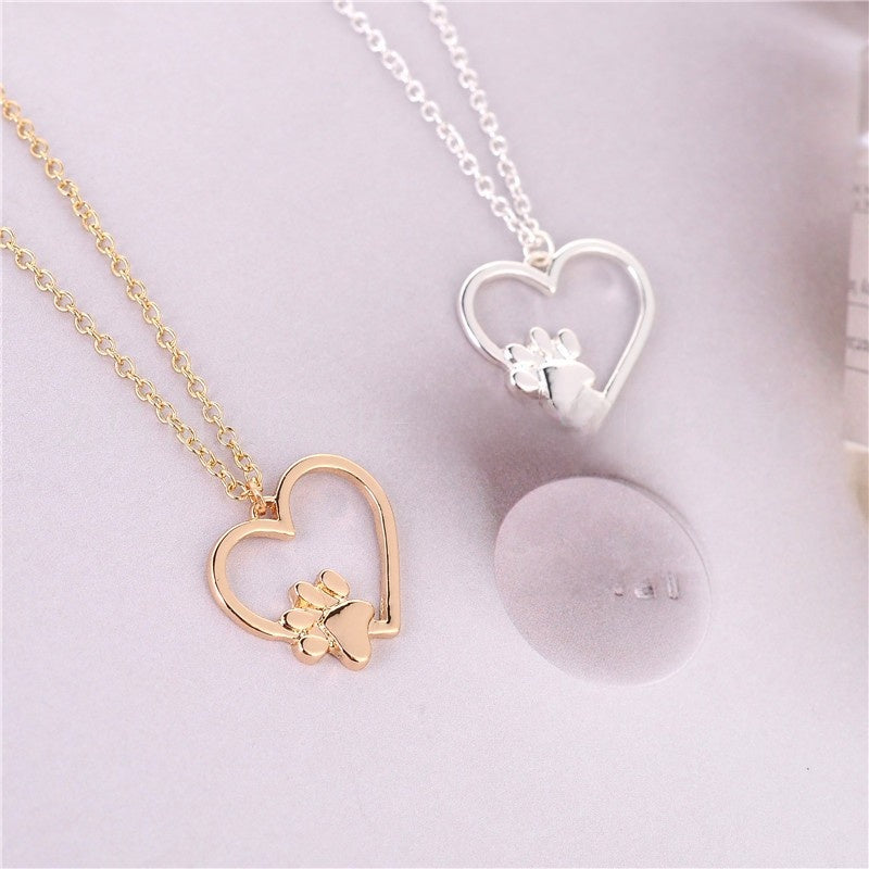 Ornamental Pendant Necklace